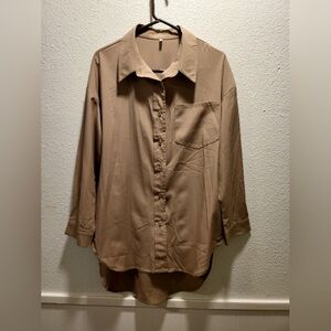 Ladies simple solid color long sleeve shirt